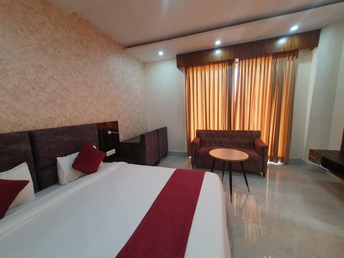 Akash Hotel Managed By Jk Hotels & Resorts Kathua Exterior foto